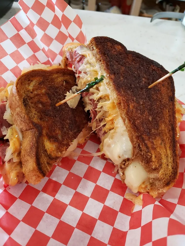 Deluxe Grilled Cheese